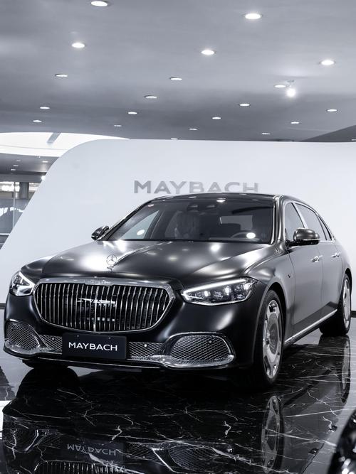 深圳大鹏新区雷恒庆企业管理咨询岚图汽车的售后服务让用户无忧出行，迈巴赫未来的豪华车趋势